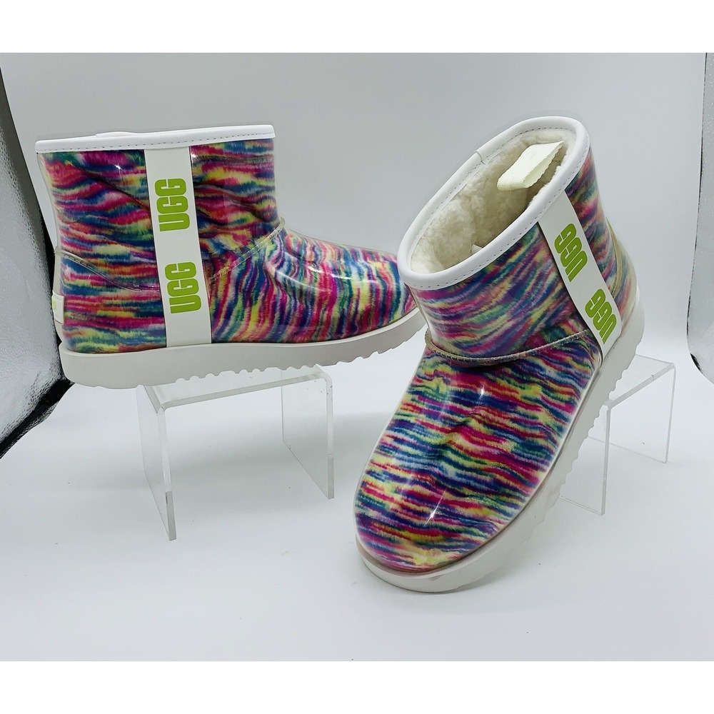 UGG Classics Women's Ankle Boots Clear Mini Pixelate White Waterproof Size 6 NEW